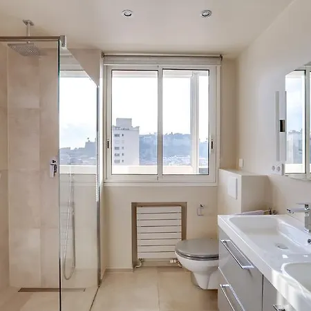 Les Caravelles Apartment