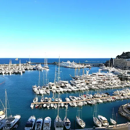 Les Caravelles Apartment *